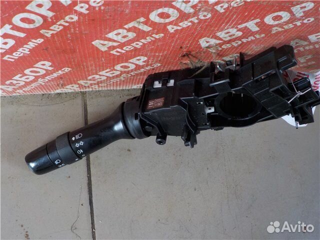 Блок подрулевых переключателей Toyota Corolla