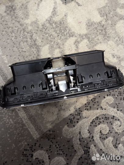 Дефлектор печки центральный skoda octavia a7