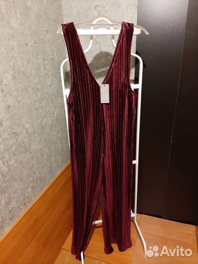 Комбинезон женский новый