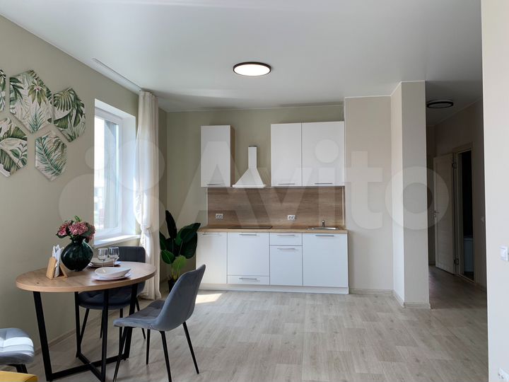 3-к. квартира, 90 м², 3/4 эт.