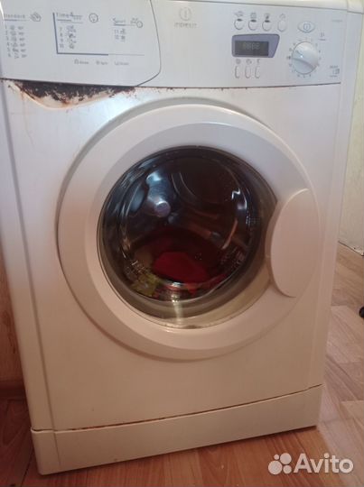 Стиральная машина Indesit 6кг