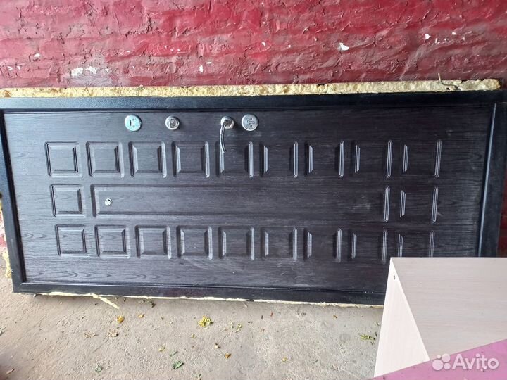 Дверь входная