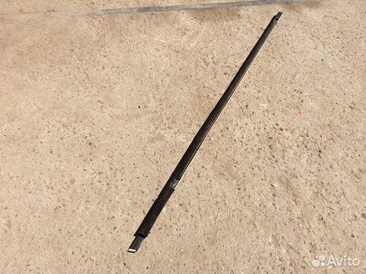 Молдинг стекла передний левый Porsche Cayenne 955