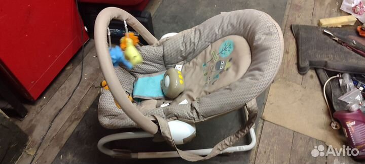 Шезлонг детский