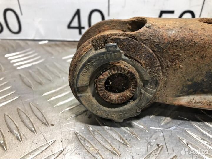 Рычаг задний поперечный правый Lexus Gs 2005 2011