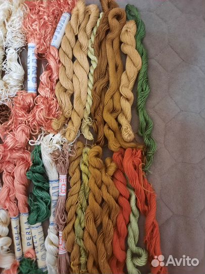Шелковые нити для вышивки
