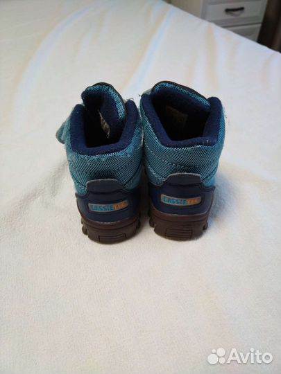 Ботинки демисезонные для мальчика 24