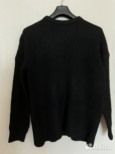Свитер