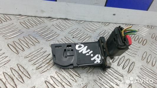 Расходомер воздуха бензиновый ford focus 3 (ONI17D