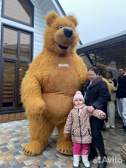 Ростовая кукла поздравит