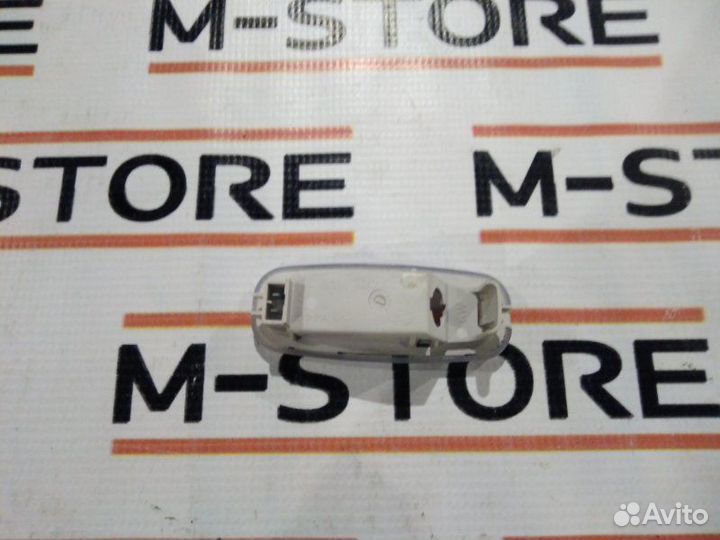 Плафон освещения Mercedes-Benz E-Class W210