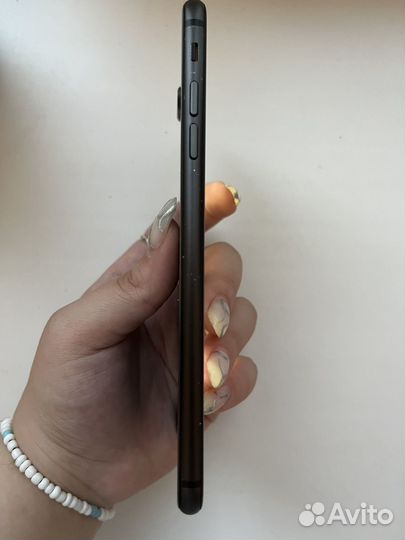 iPhone 8 Plus, 64 ГБ