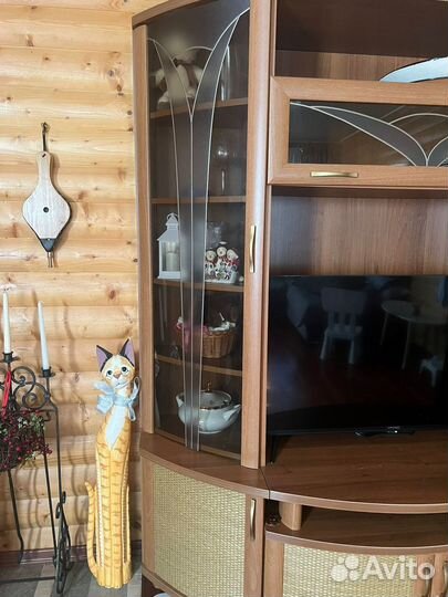 Стенка в гостиную бу