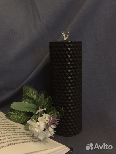 Свеча и натуральной вощины