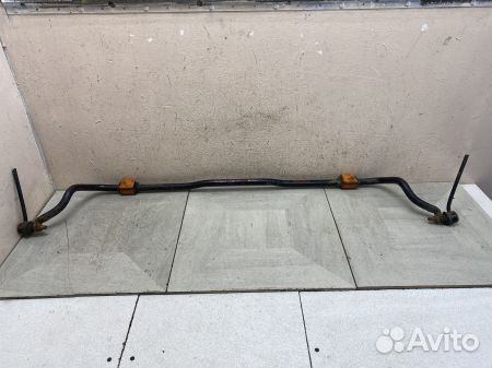 Стабилизатор передний