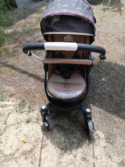 Прогулочная коляска