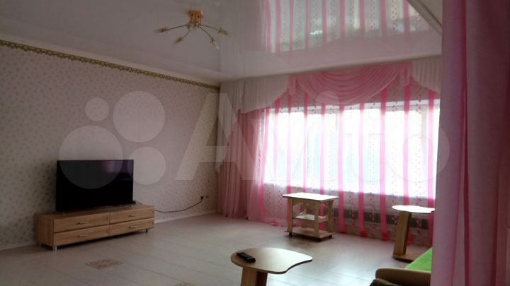 Комната 25 м² в 4-к., 2/3 эт.