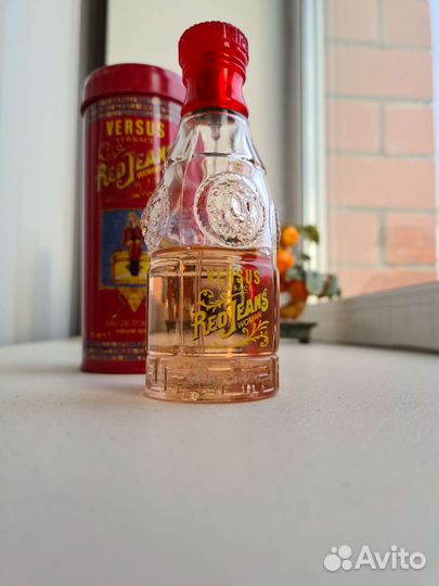 Духи Versace Red Jeans