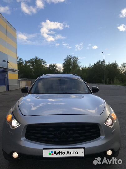 Infiniti FX37 3.7 AT, 2011, 200 000 км