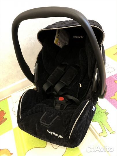 Детское кресло люлька Recaro Young Profi Plus