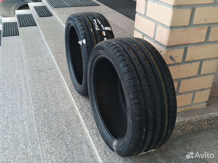 Nokian Tyres Hakka Black 2 235/40 R18