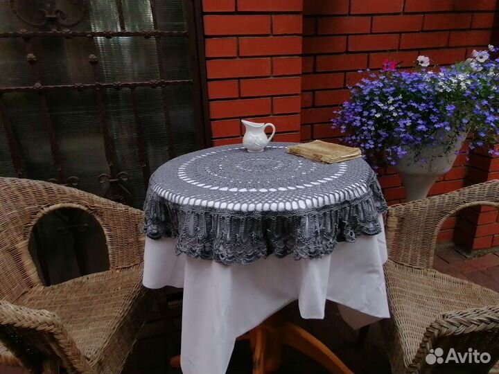 Скатерть круглая вязаная