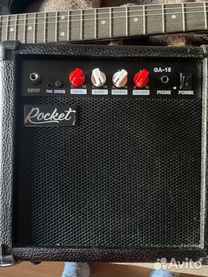 Электрогитара с комбиком