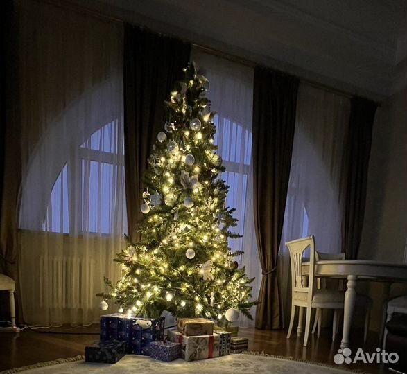 Елка искусственная 240