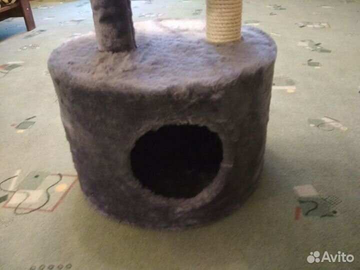Домик для кошки новый