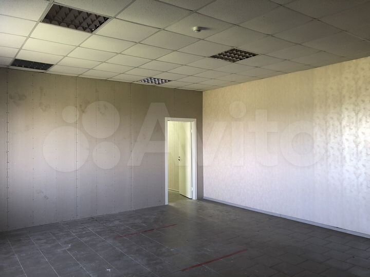 Помещения свободного назначения, 45 м² и 92 м²