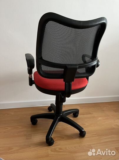 Компьютерный стул