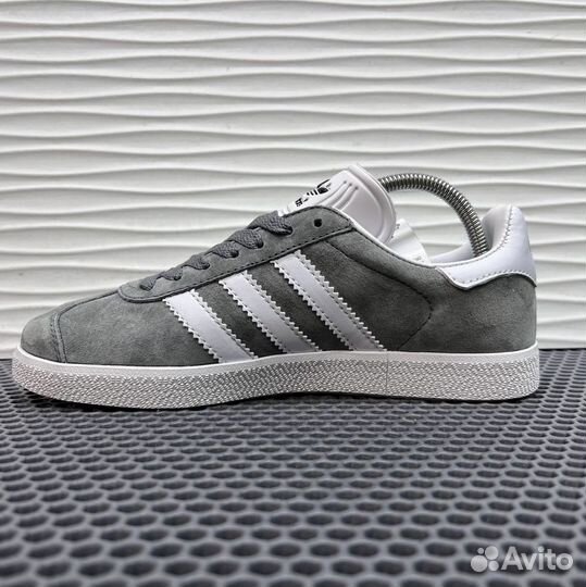 Кроссовки adidas gazelle grey