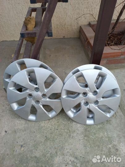 R4 Winter Tact UG 4 185/65, PCD 5x114.3 DIA 67.1