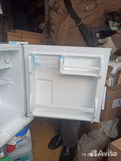 Холодильник новый сентэк