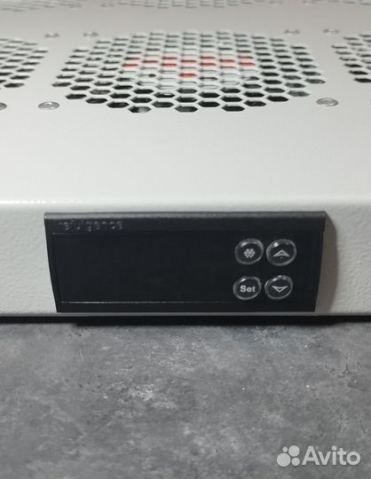 Модуль вентиляторный R-FAN-6K-1U ту рб 800008148