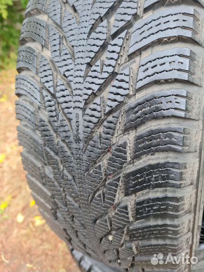 Nokian Tyres Hakkapeliitta R3 215/60 R16