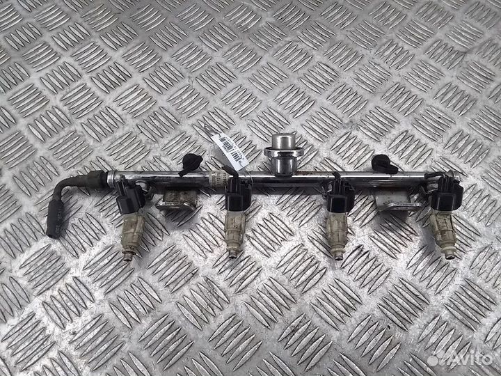 Топливная рампа Ford C-Max 2003 1322104