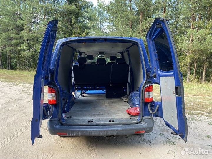 Volkswagen Transporter 2.0 МТ, 2011, 289 000 км