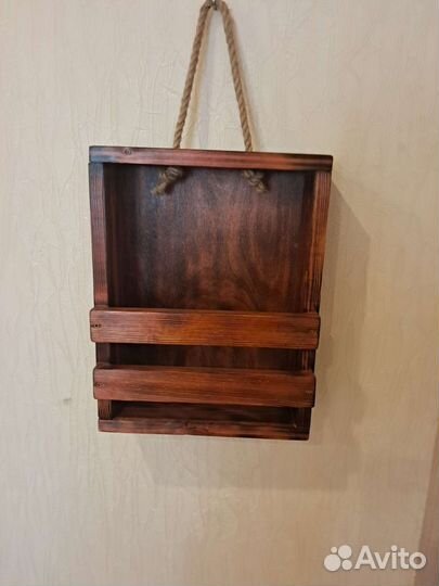 Минибар или ящик для подарка