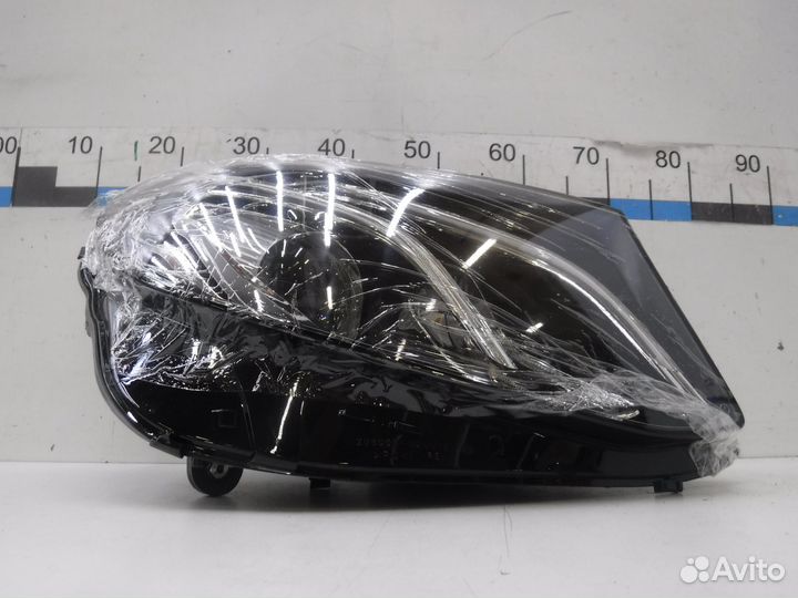 Фара правая Mercedes-Benz E-Class