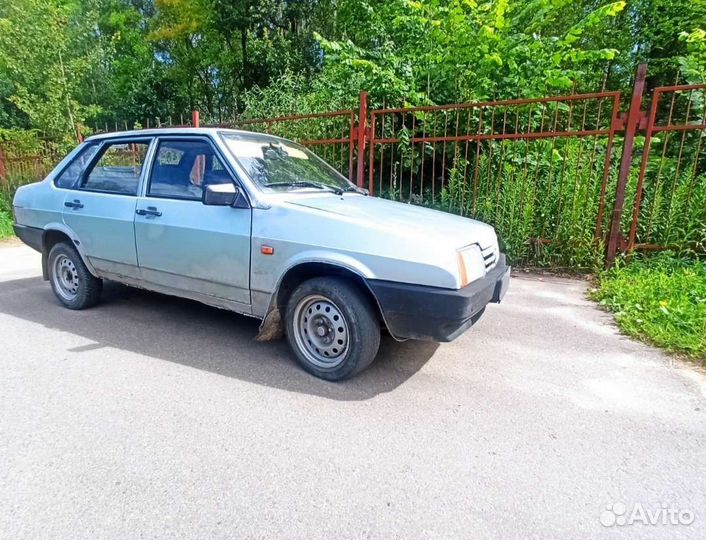 ВАЗ 21099, 2001