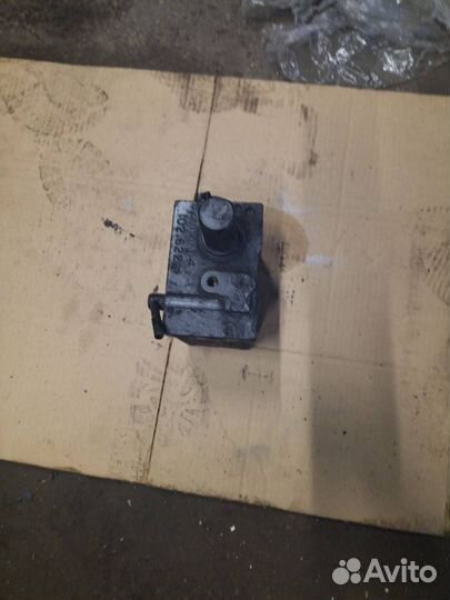 Насос подъема кабины MAN TGA 2006