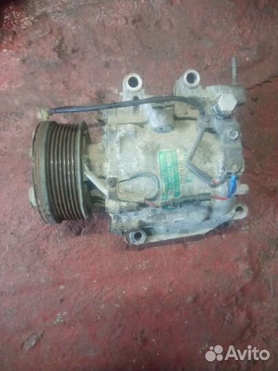 Компрессор кондиционера Honda civic 8 1.8 r18a