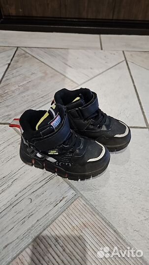 Ботинки детские 27 размер