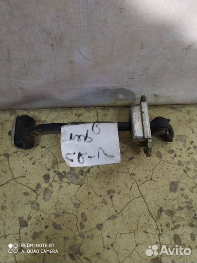 Петля двери передней правой Honda CR-V