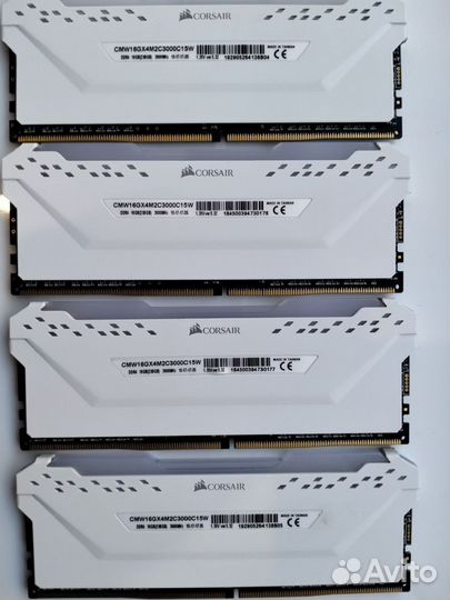 Оперативная память DDR4 32 GB 3000MHz Corsair Veng