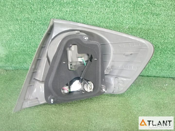 Фонарь задний левый toyota allion