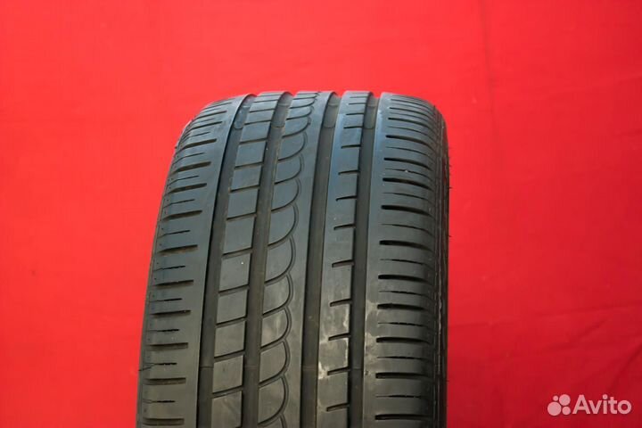 Pirelli P Zero Rosso 285/40 R18 99W