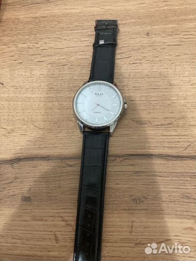 Наручные часы