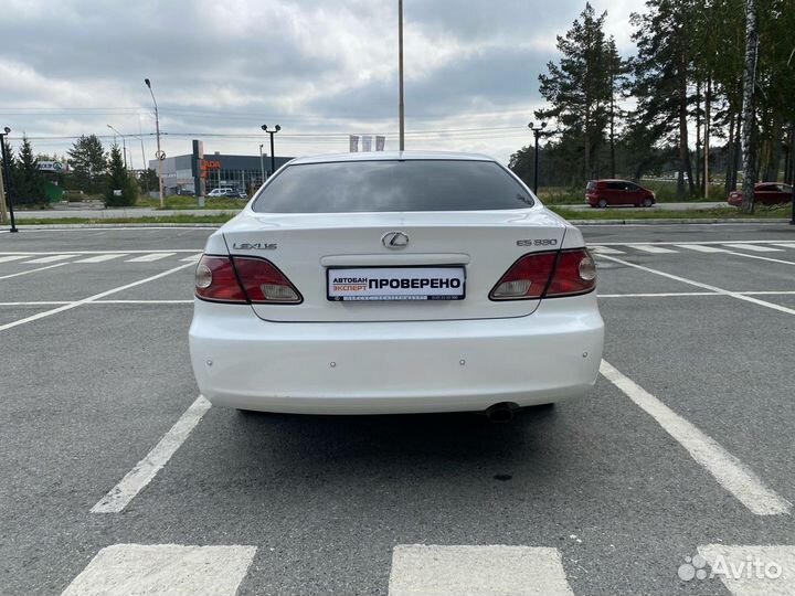 Lexus ES, 2004